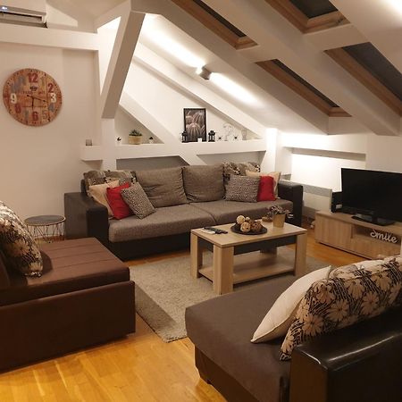 Sara Apartment Belgrad Exterior foto